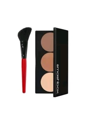 Smashbox Step-By-Step Contour Kit with brush light to medium - Image 1 of 4