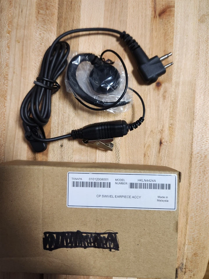 motorola earpiece Hkln4424a, CP swivel Accy - Image 1 of 1