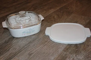 Corning Ware Country Cornflower 2L A-2-B Casserole Dish. 2 Lids Glass Plastic - Picture 1 of 8