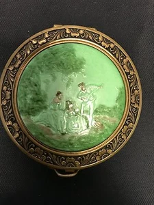 Beautiful Vintage Evans Mayfair Compact - Picture 1 of 4