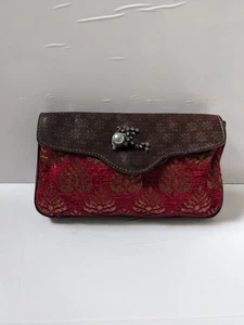 Holli rote kleine handgefertigte Cluch Tasche Pfau Brosche Blumenmuster - Bild 1 von 9