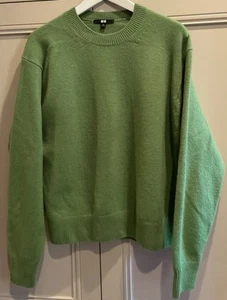 UNIQLO chunky pure wool crew neck jumper in green Sz M - Picture 1 of 4