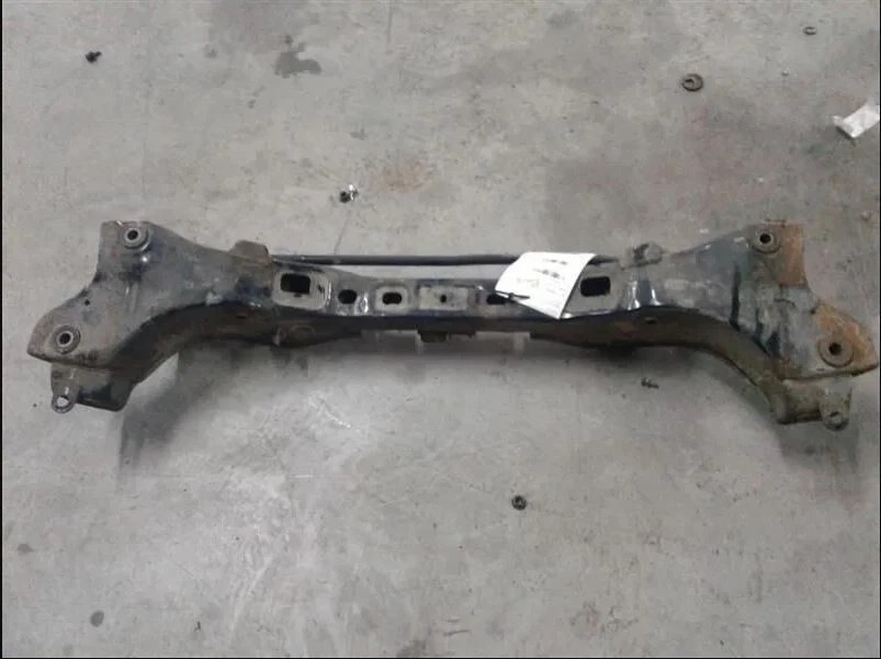 2012-2017 Hyundai Azera Sonata Rear FWD Engine Cradle Suspension Crossmember Foto 1 de 1