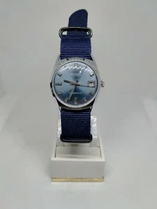 Vintage Ingersoll men's wristwatch - Picture 1 of 8