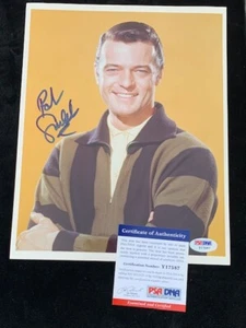 ROBERT GOULET AUTOGRAPHED 8" x 10" PHOTOGRAPH PSA DNA Y17587 - Picture 1 of 1