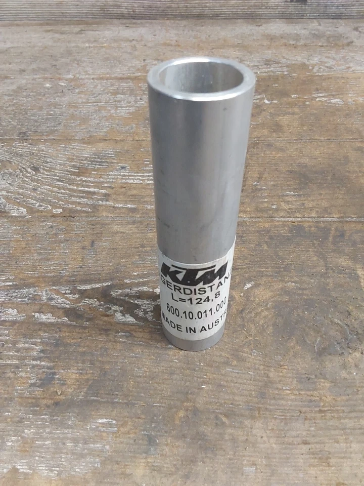 Arandela espaciadora de cojinete de neumático de rueda trasera súper KTM 1290 60010011000 124 mm 8 mm Foto 1 de 4