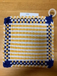 Almohadilla caliente grande de algodón con remache tejido a mano para telar hecho a mano de 8"x8" - Imagen 1 de 3