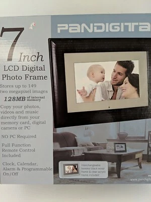 Pandigital PAN707-B 7" LCD Digital Photo Frame 128MB of Internal Memory - Image 1 of 4