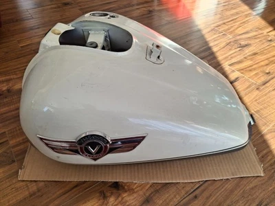 1997 Kawasaki Vulcan 1500 VN1500D Classic Fuel Gas Tank Foto 1 de 4