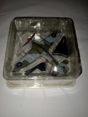 HAWKER TYPHOON AEREI MILITARI DEL PRADO IN SCALA 1/120 AEREO GUERRA WAR MODEL  - Immagine 1 di 3