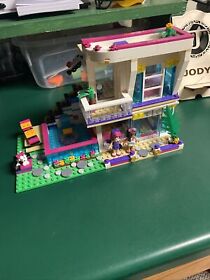 LEGO FRIENDS: Livi's Pop Star House (41135) Incomplete