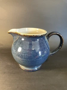 Hornsea Keramik Cotswold England blau 16 Unzen Milchkrug 5 Zoll - Bild 1 von 17