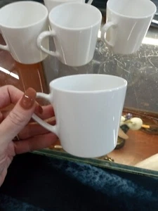 Corning Centura WHITE NARROW RIM Cup - Picture 1 of 6