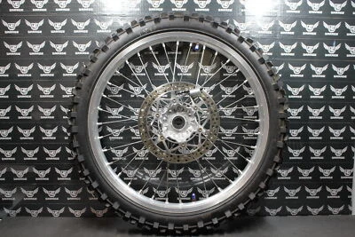 Yamaha YZ400 YZ250 1999 21 X 1,60 OEM LLANTA DELANTERA CUBO NEUMÁTICO 4SS-25111-01-00 Foto 1 de 4