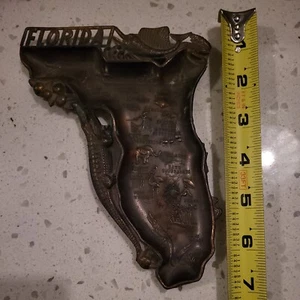 Metal Ashtray Shaped Like Florida - Picture 1 of 2