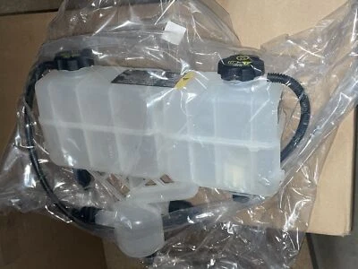 2011-2015 雪佛兰伏特电池冷却剂储罐全新通用 # 22940436 — 第 1/4 张图片