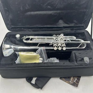 Levante LV-TR6301 Bb Professional Trumpet with Soft Case, Silver Plated Body - Picture 1 of 6