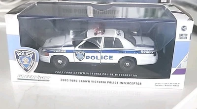 Greenlight 2003 Ford Crown Victoria Police Interceptor NY&NJ Port Authority 1:43 - Image 1 of 4