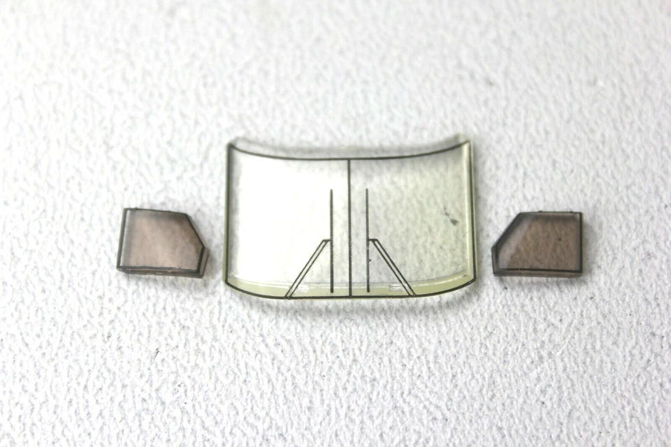 Märklin Fenstersatz 3teilig für 3371 3671 3871 ICE Experimental Ersatzteil - Bild 1 von 1