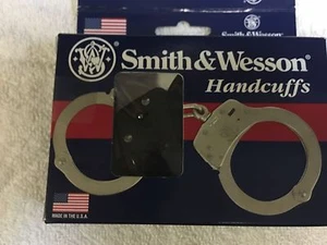 Smith & Wesson Azul 350101 Estándar Azul Policía Doble Bloqueo Esposas Modelo 100 - Imagen 1 de 4