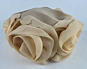 Vintage Women’s Beige Cream Chiffon Hat Cloche Style - Picture 1 of 14