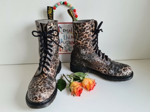 Las mejores ofertas en Leopardo Mujer Dr. Martens | eBay