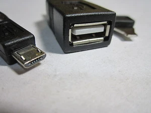 Set 2 Punte Alimentatore Universale Push on 2 Pin Micro B USB e Femmina USB A - Foto 1 di 3