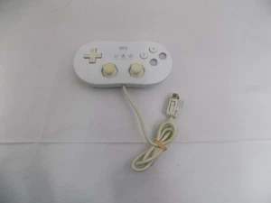 Genuine Nintendo Wii White Classic Controller Remote (Grade B) - Bild 1 von 2