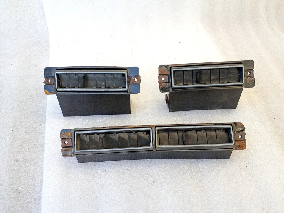 Juego de 3 ventilaciones de aire acondicionado 75-80 D100 D150 D200 D300 Foto 1 de 4