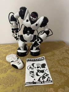 RoboActor TT313 Control Remoto Caminar, Hablar y Bailar Robot Juguete USADO - Imagen 1 de 8
