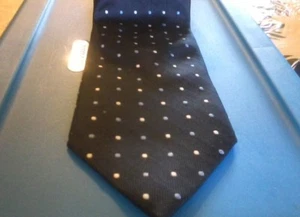 Marineblau mit weißen + blauen Punkten Executive Collection Jos A Bank Krawatte - Bild 1 von 2