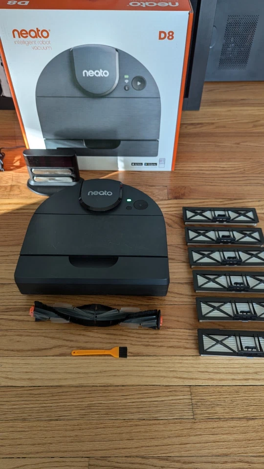 Neato D8 Black Intelligent Robot Vacuum - Image 1 of 1