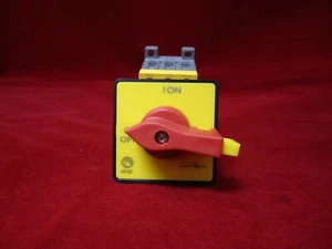 Interruptor desconector NHD NDS-403G4DL3 48*48 mm, 40A, 3P,300 mm - Imagen 1 de 4