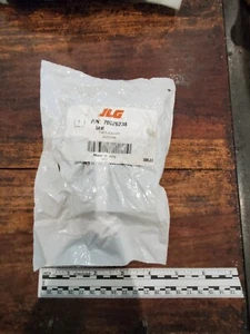 JLG GENUINE  PARTS SEAL PART # 70026238 - Picture 1 of 3