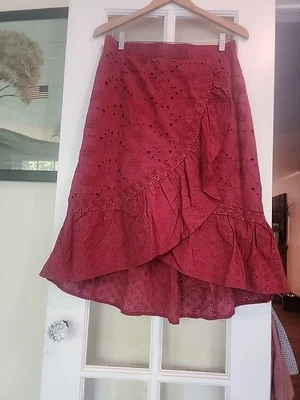 Falda Solitaria Borgoña Ojales Niveles Hasta la Rodilla Forrada Boho Talla XLARGE  Foto 1 de 4