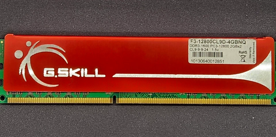 G.SKILL RAM - DDR3 - 2GB - 1600MHz - 9-9-9-24 (F3-12800CL9D-4GBNQ) - Image 1 of 1