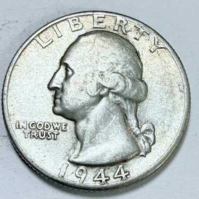 1944 Washington Quarter 90% Silver ~ VERY FINE CONDITION - Free Shipping #3588 - Image 1 of 2