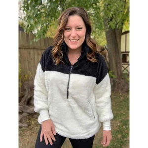 Pullover LuLaRoe Nancy Sherpa Negro Blanco Bloque de Color Difuso Media Cremallera Grande Nuevo con Etiquetas - Imagen 1 de 2