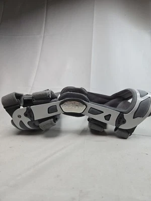 DONJOY OA NANO 膝盖小号左侧中号 — 第 1/4 张图片