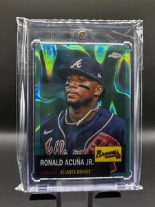 RONALD ACUNA JR. - 2022 Topps Chrome Platinum - /299 AQUA LAVA #250 - Picture 1 of 2