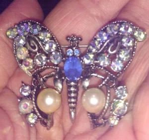 Craft Gem- Craft beautiful gunmetal Blue Butterfly brooch - Picture 1 of 3