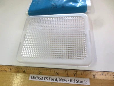 FORD 1986/89 TAURUS, MERCURY SABLE "LENS" DOME LAMP W/O MOON ROOF, E6DZ-13783-A - Image 1 of 4