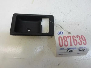 INTERIOR LEFT DOOR HANDLE BEZEL LAND ROVER DEFENDER 1994 1995 DBP 6533-XXX OEM - Bild 1 von 4