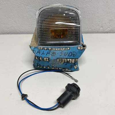 ALFA ROMEO ALFASUD INDICATORE DI DIREZIONE ANTERIORE Dx BIANCO OEM 16420748 - Immagine 1 di 4