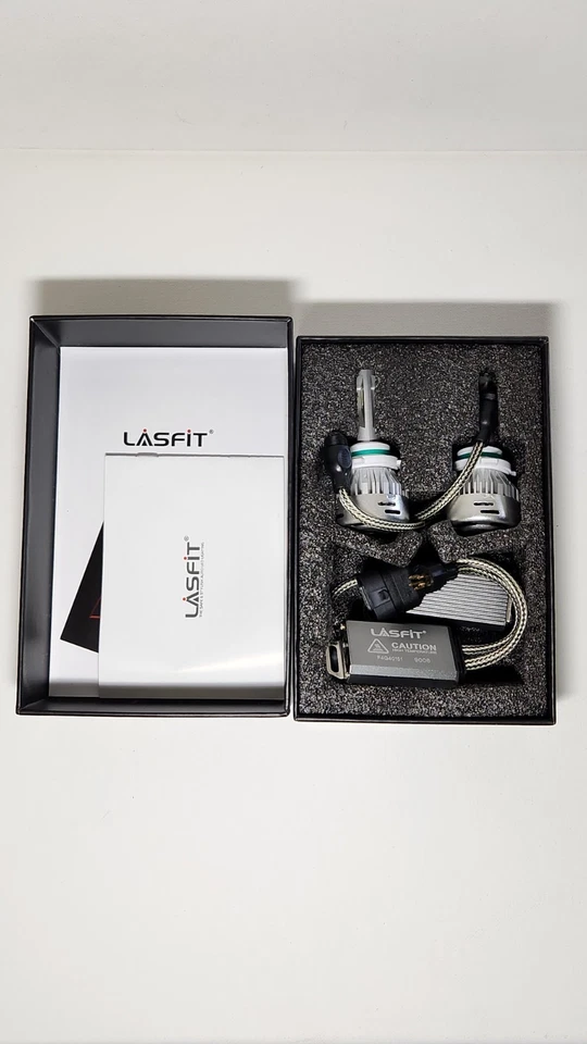 Lasfit LD Plus 9006/HB4 LED Switchbacks Lightbulbs 60W 6000LM 6000K/3000K - Image 1 of 4