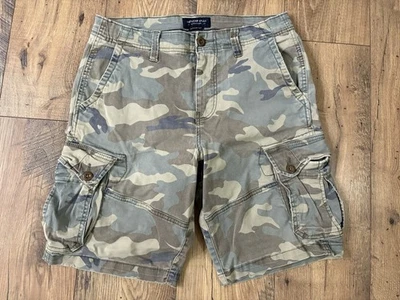 American Eagle Camo  Cargo Shorts Mens Size  31 - Image 1 of 4