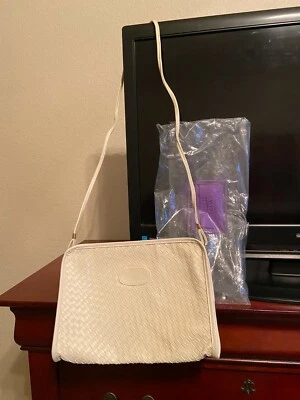 Avon Custom Collection White Shoulder Bag - Unused - 1980's - Image 1 of 4