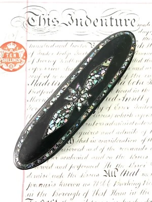 Antiguo estuche victoriano de gafas con incrustación de abulón de papel maché negro Foto 1 de 4