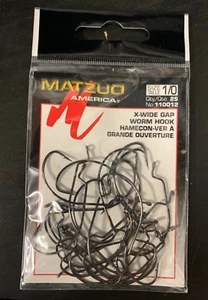 100 Matzuo 110010 110012 Black EWG Worm Fish Fishing Hooks size 1/0 -100 Hooks - Picture 1 of 2