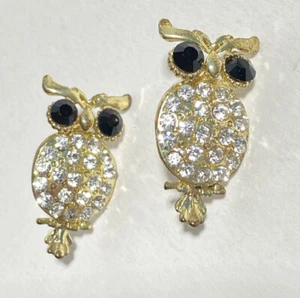 Sparkly Owl Pierced Earrings Rhinestones Stud 1in - Picture 1 of 11